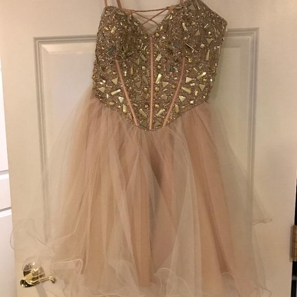 Dave & Johnny Dresses & Skirts - Prom/sweet 16 dress/night out